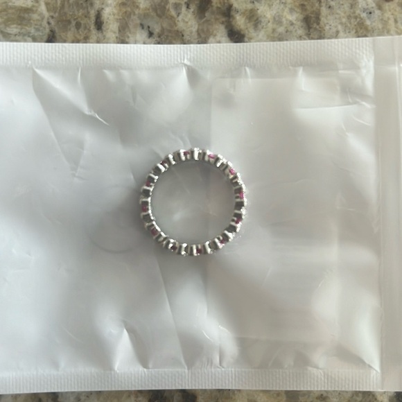 NWT Silver Tone Cubic Zirconia Wedding Band Style Ring - Picture 7 of 8